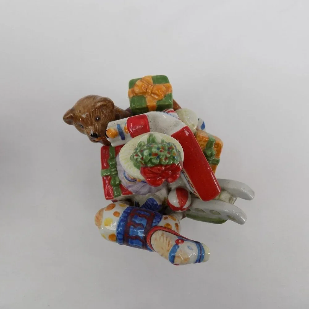 Studio Nova Woodland Holly Santa 7 1/2" 28 oz Figural Teapot with Lid No Box Vtg - Picture 6 of 10
